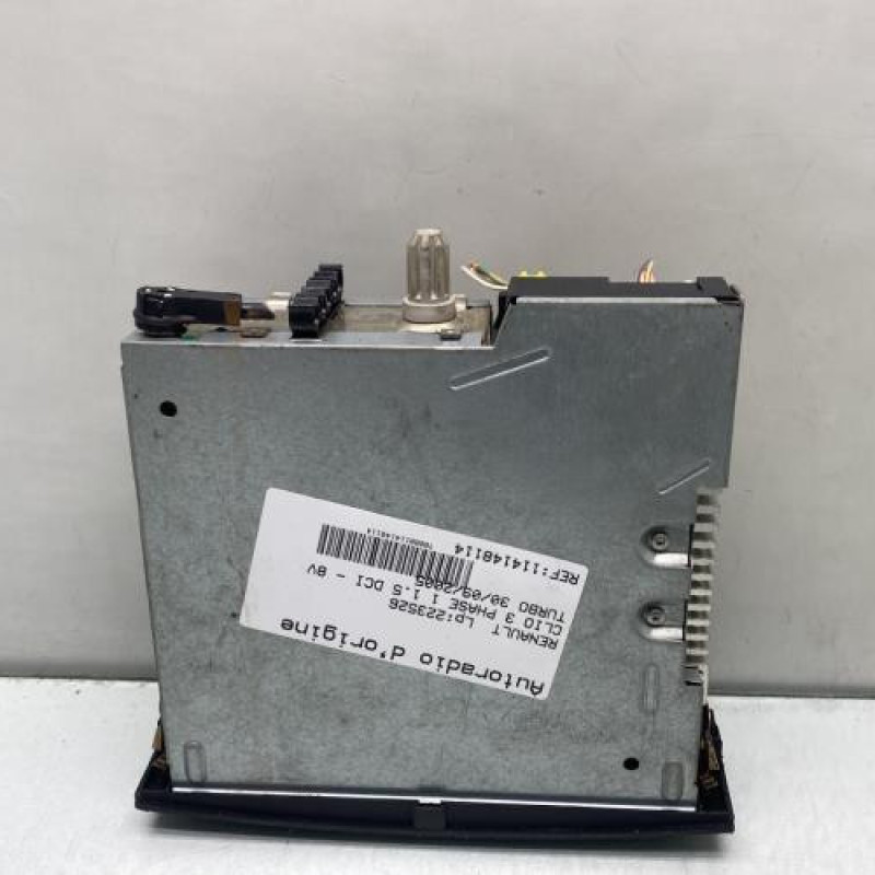 Autoradio d'origine RENAULT CLIO 3 Photo n°3