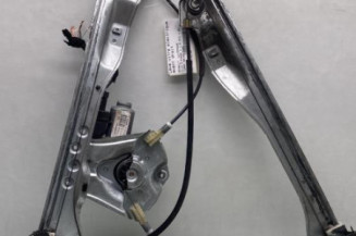 Leve vitre electrique avant droit RENAULT CLIO 3 Photo n°1