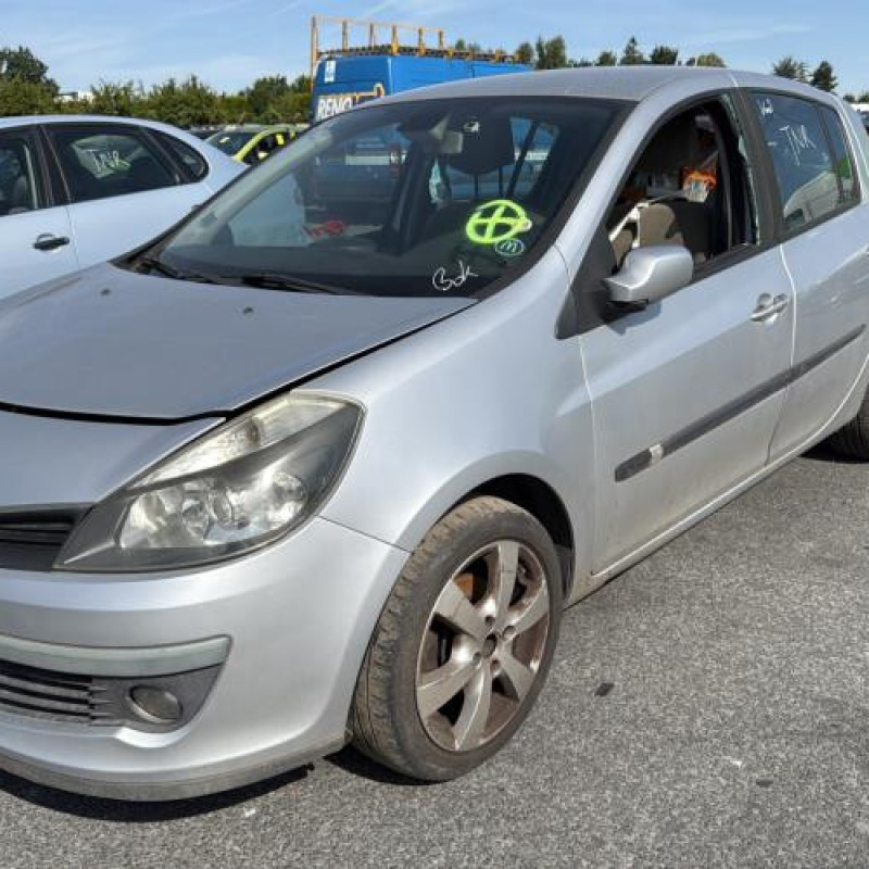 Leve vitre mecanique arriere droit RENAULT CLIO 3 Photo n°6