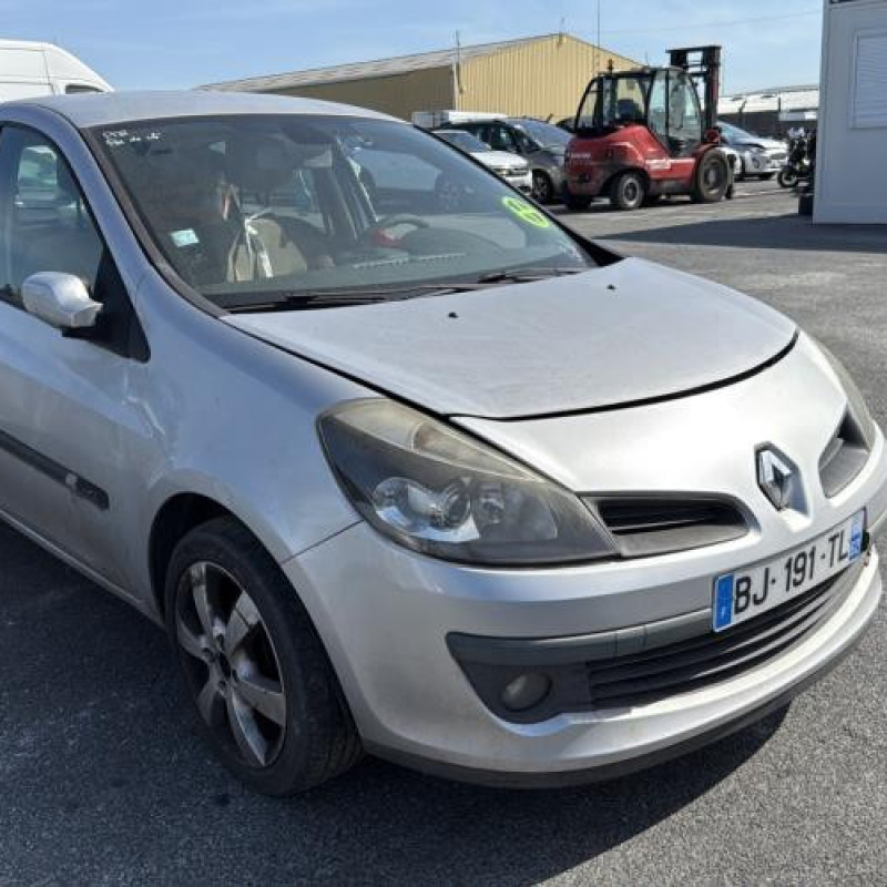 Leve vitre mecanique arriere gauche RENAULT CLIO 3 Photo n°7