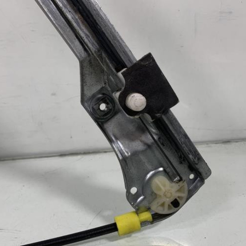 Leve vitre electrique avant droit RENAULT CLIO 2 Photo n°5