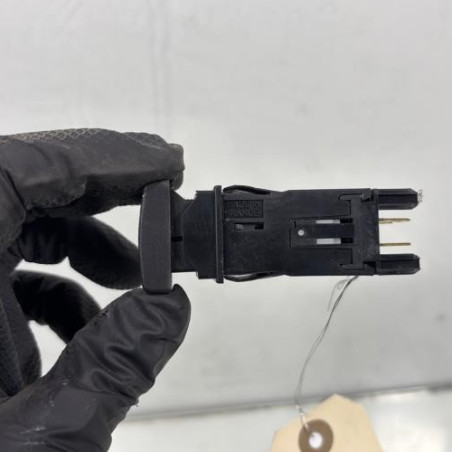 Bouton de warning CITROEN SAXO