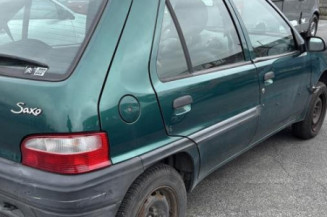 Bouton de warning CITROEN SAXO