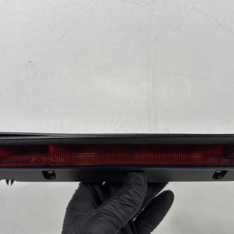 Feu arriere stop central CITROEN SAXO Photo n°1