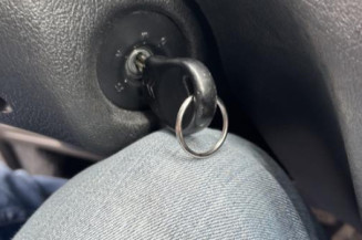 Feu arriere stop central CITROEN SAXO