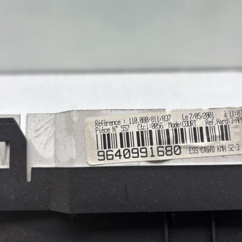 Compteur PEUGEOT 106 Photo n°4