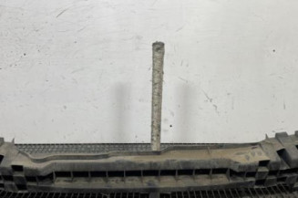 Absorbeur de pare choc arriere RENAULT CLIO 3 Photo n°1