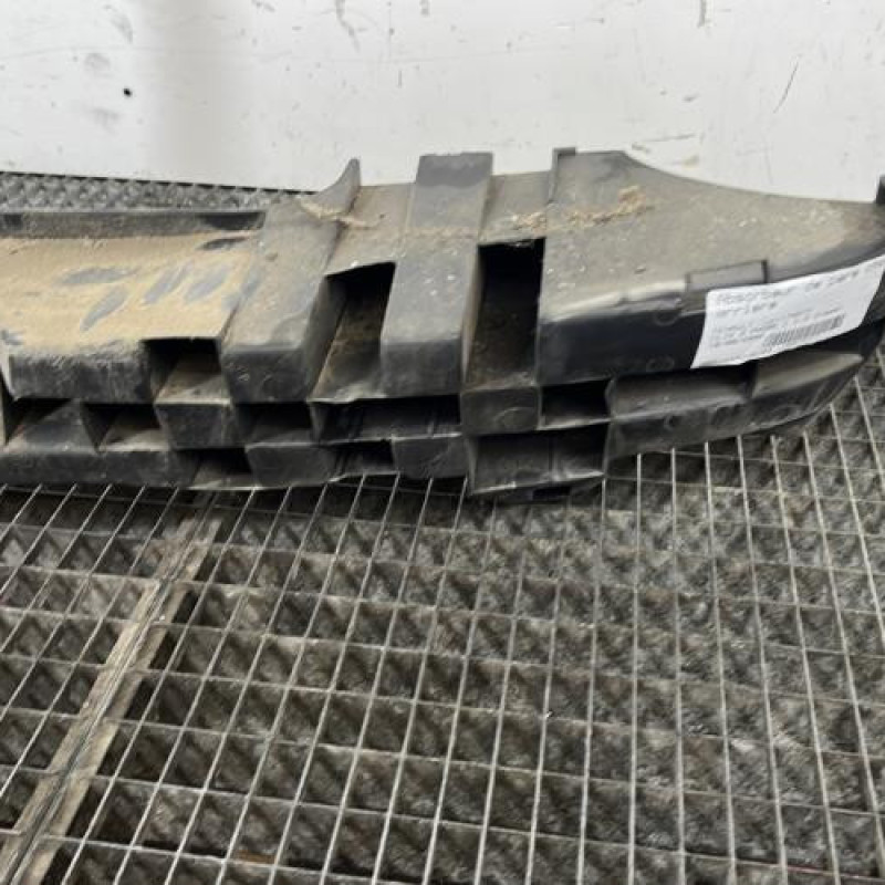 Absorbeur de pare choc arriere RENAULT CLIO 3 Photo n°3