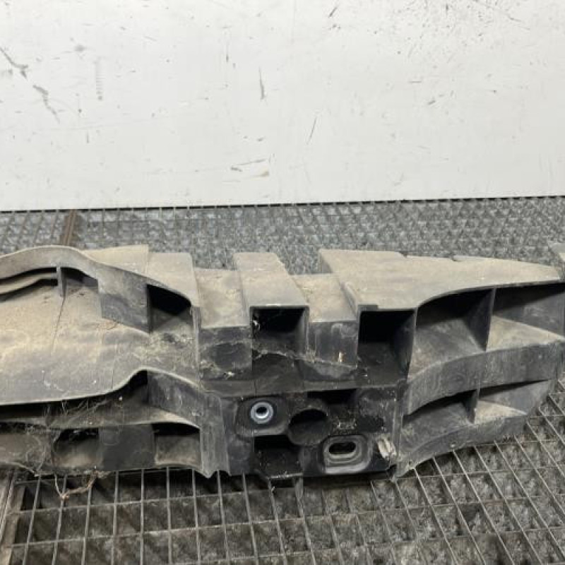 Absorbeur de pare choc arriere RENAULT CLIO 3 Photo n°5