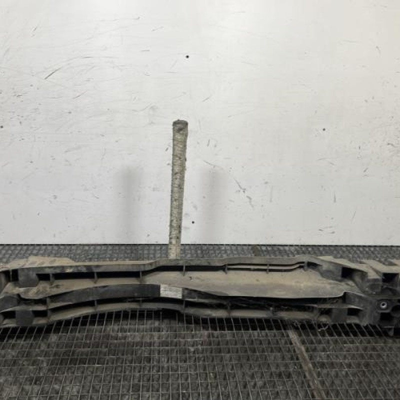 Absorbeur de pare choc arriere RENAULT CLIO 3 Photo n°6