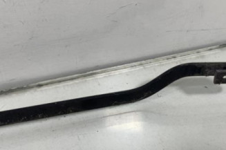 Bras essuie glace avant gauche PEUGEOT 205