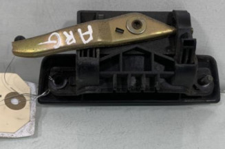 Poignee porte arriere gauche PEUGEOT 205