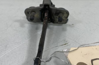 Arret de porte avant droit PEUGEOT 205