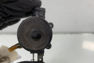 Pompe lave glace avant PEUGEOT 205