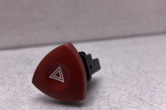 Bouton de warning RENAULT ESPACE 4 Photo n°1