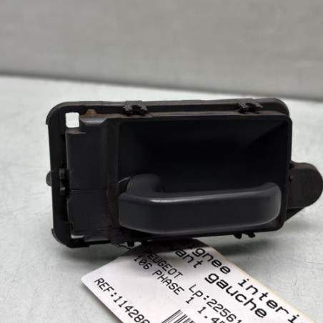 Poignee interieur avant gauche PEUGEOT 106 Photo n°1