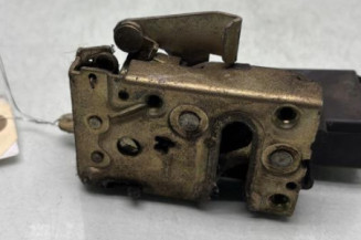 Serrure arriere droit PEUGEOT 106 Photo n°1