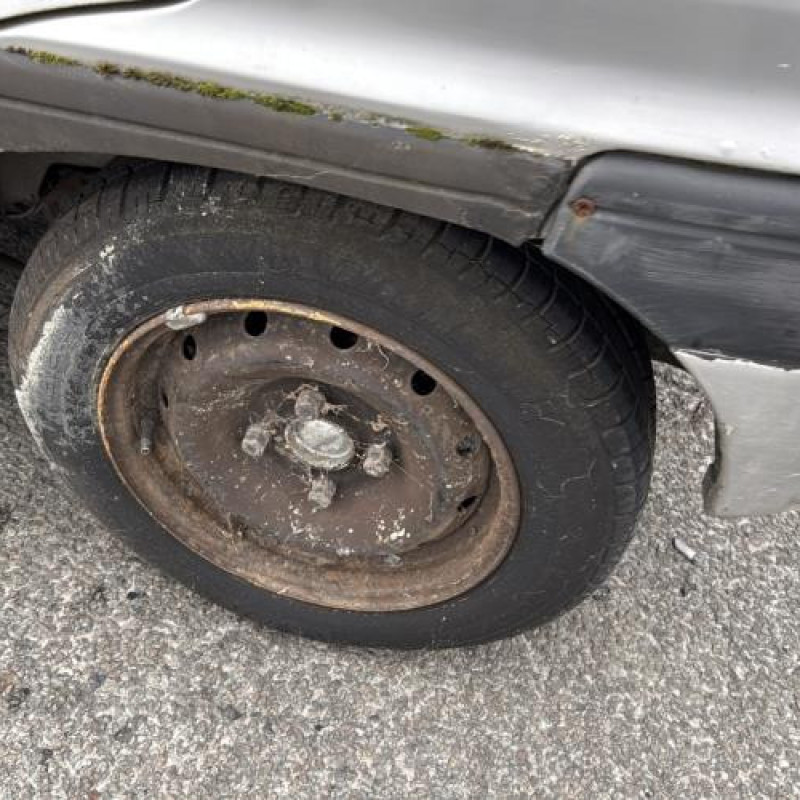 Serrure arriere droit PEUGEOT 106 Photo n°9