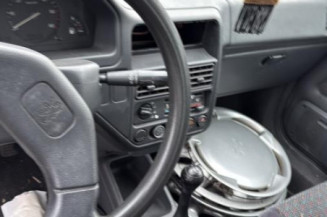 Serrure arriere droit PEUGEOT 106