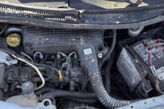 Feu arriere secondaire gauche (feux) RENAULT TWINGO 2