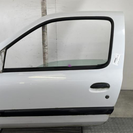 Porte avant gauche RENAULT CLIO 2 Photo n°1