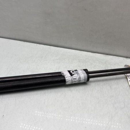 Verin de coffre HYUNDAI KONA Photo n°1