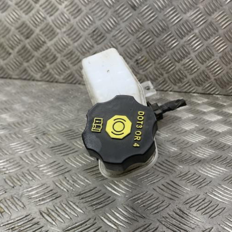 Maitre cylindre (freinage) HYUNDAI KONA Photo n°3