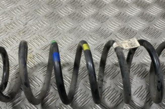 Ressort de suspension arriere gauche HYUNDAI KONA Photo n°1