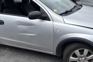 Poignee porte avant gauche OPEL CORSA C