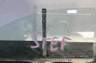 Vitre avant gauche RENAULT TWINGO 2 Photo n°1