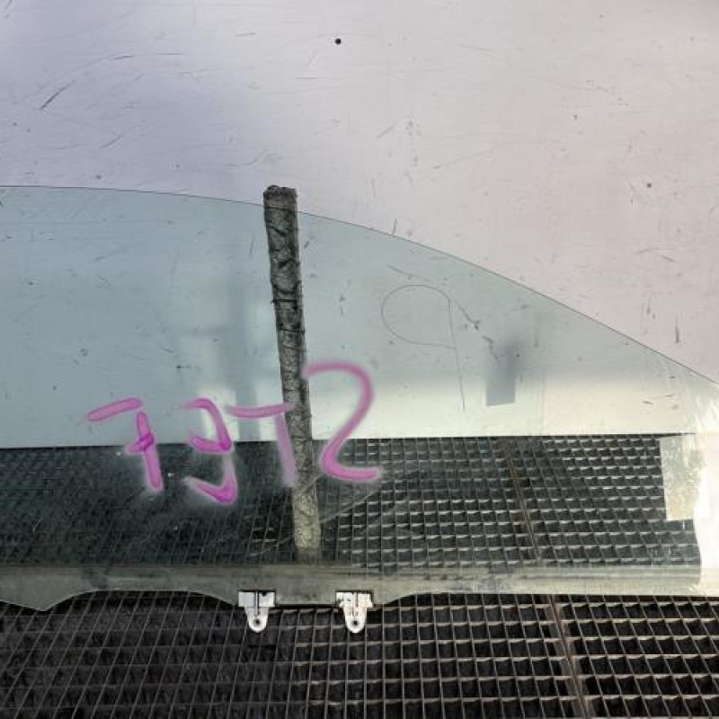 Vitre avant gauche RENAULT TWINGO 2 Photo n°4