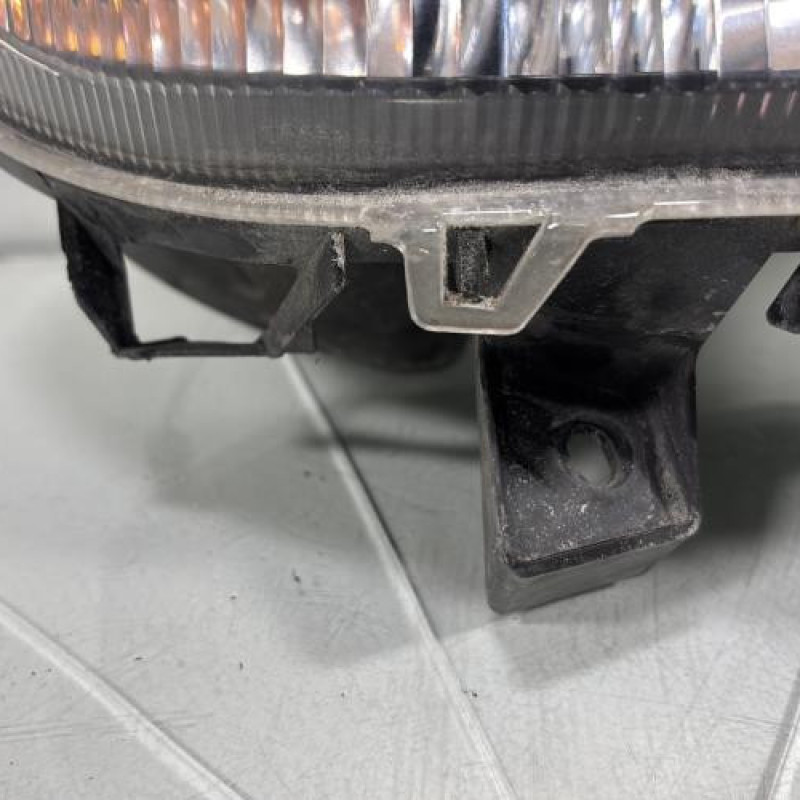 Optique avant principal droit (feux)(phare) RENAULT CLIO 2 Photo n°3