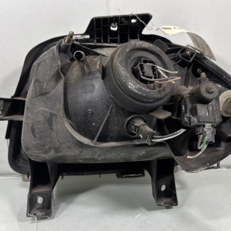 Optique avant principal droit (feux)(phare) RENAULT CLIO 2 Photo n°7