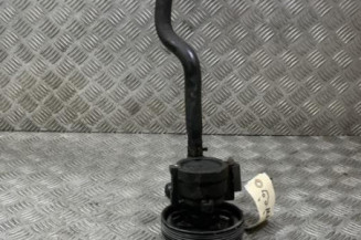 Pompe de direction RENAULT CLIO 2 Photo n°1