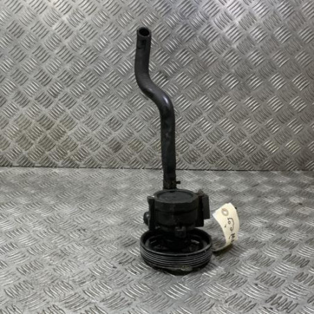 Pompe de direction RENAULT CLIO 2 Photo n°1