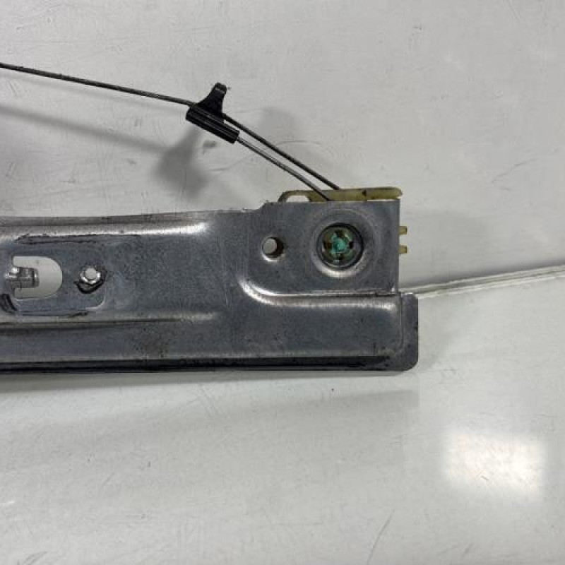 Leve vitre electrique avant gauche PEUGEOT 207 Photo n°4