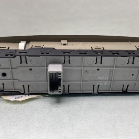 Interrupteur de leve vitre avant gauche RENAULT MEGANE 3