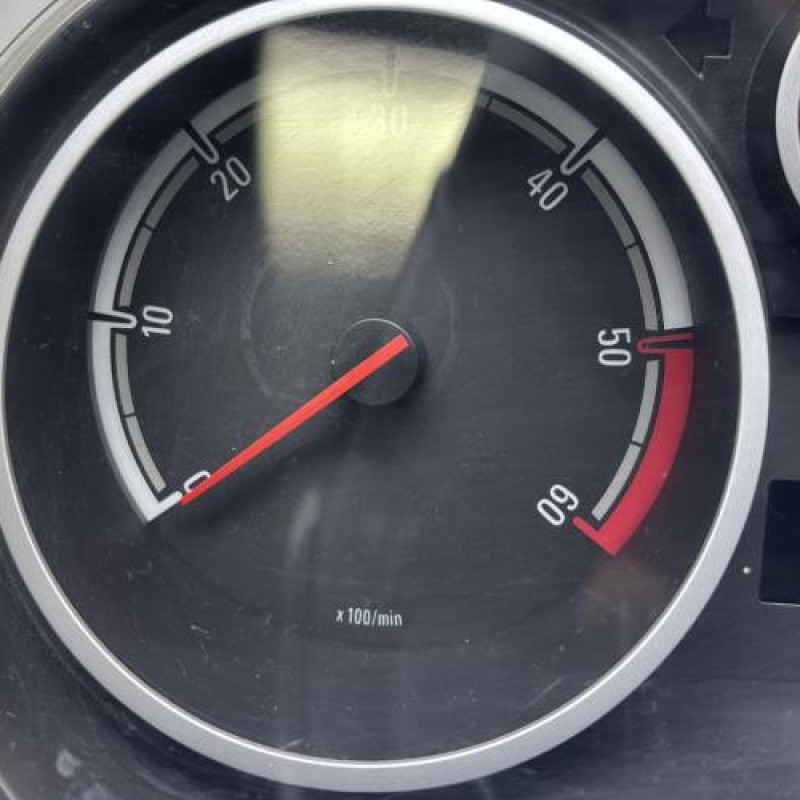 Compteur OPEL CORSA D Photo n°2