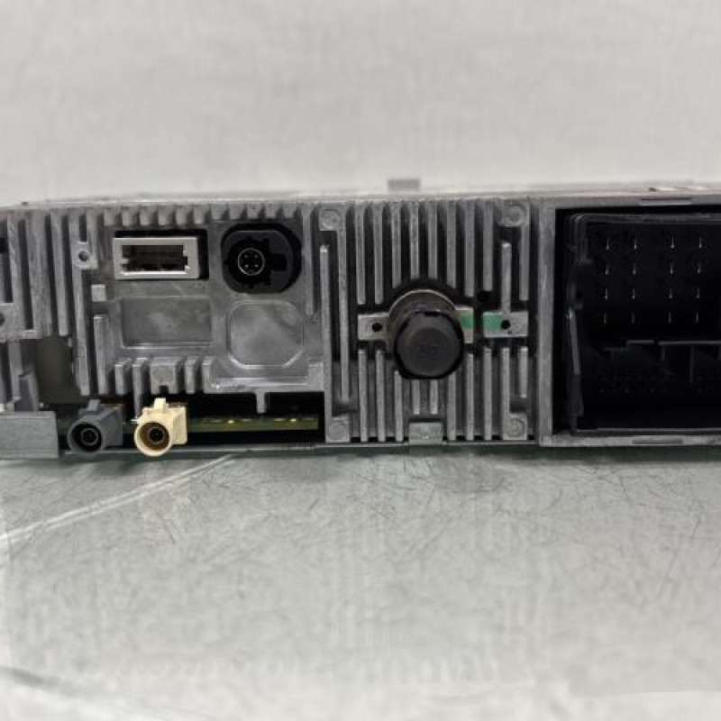 Autoradio d'origine PEUGEOT 208 1 Photo n°2