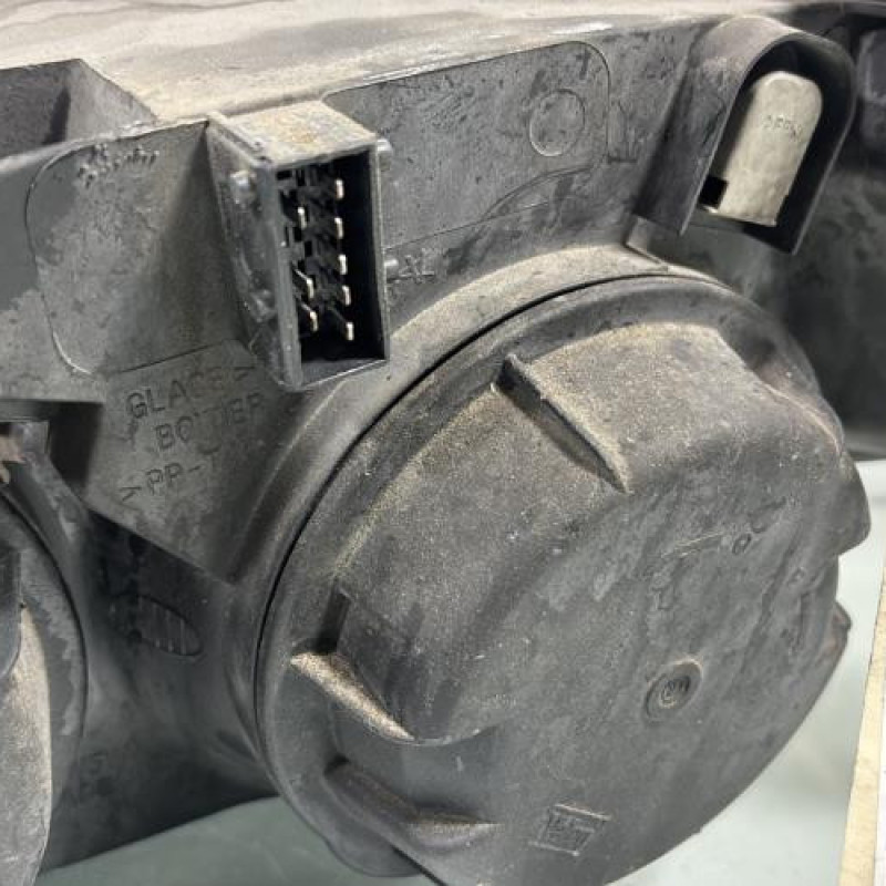 Optique avant principal droit (feux)(phare) PEUGEOT 307 Photo n°5