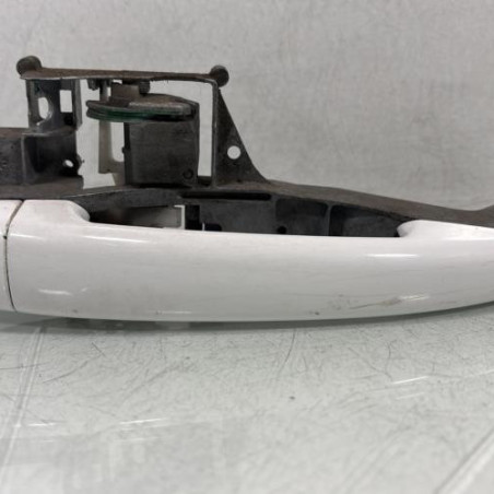 Poignee porte arriere droit PEUGEOT 308 1 Photo n°1