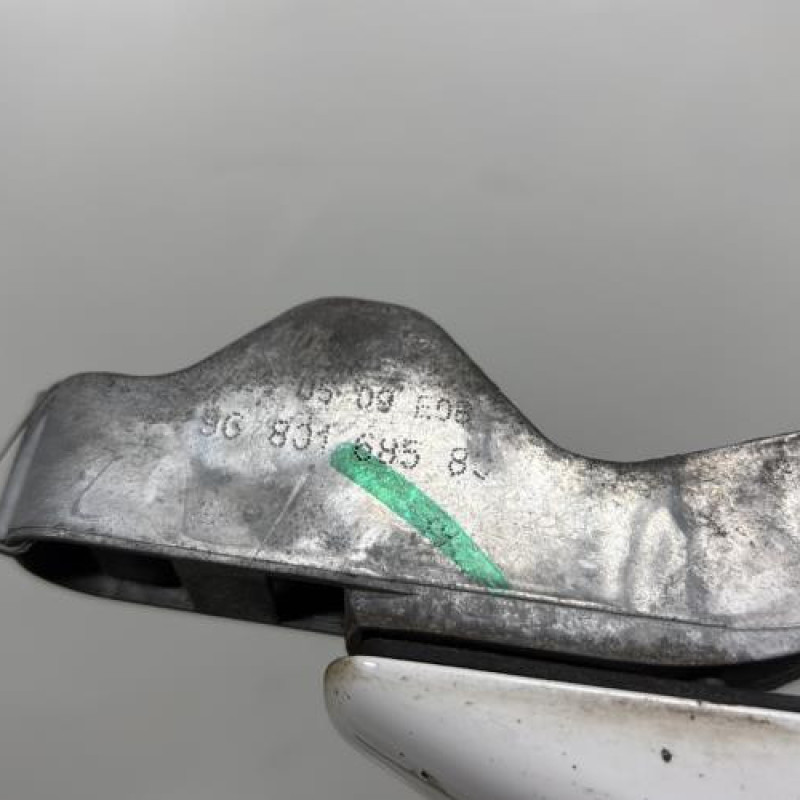 Poignee porte arriere droit PEUGEOT 308 1 Photo n°5