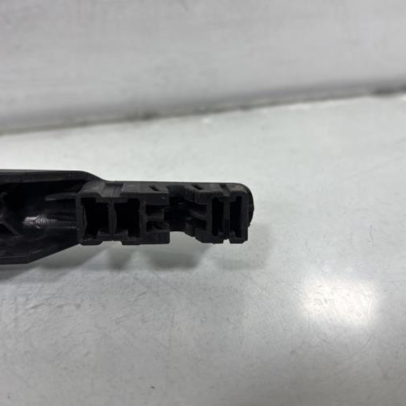 Bras essuie glace arriere PEUGEOT 308 2 Photo n°3