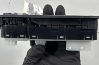 Interrupteur de leve vitre avant gauche PEUGEOT 308 2