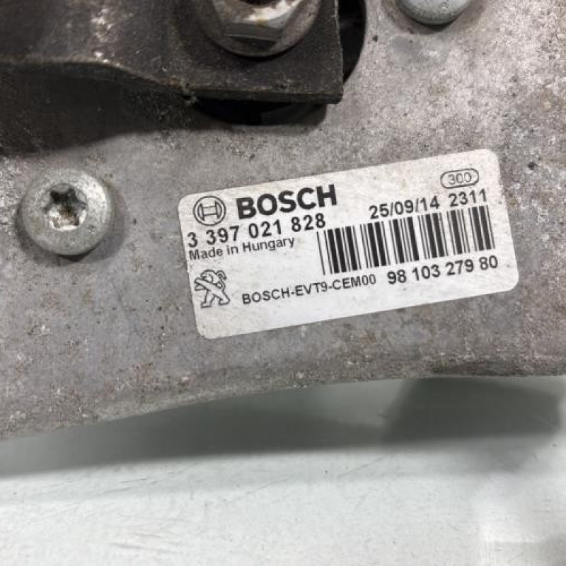 Moteur essuie glace avant PEUGEOT 308 2 Photo n°5