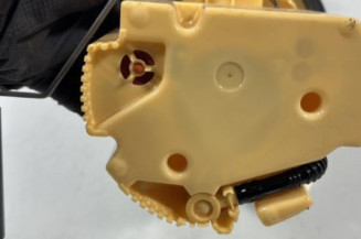 Pompe à carburant PEUGEOT 308 2