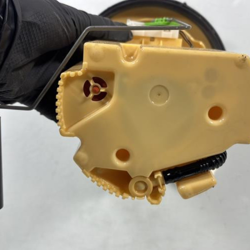 Pompe à carburant PEUGEOT 308 2 Photo n°6