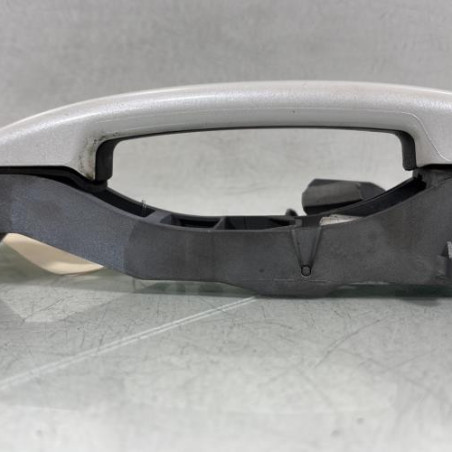 Poignee porte arriere gauche PEUGEOT 5008 1