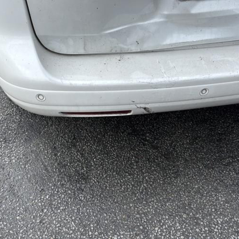 Poignee porte arriere gauche PEUGEOT 5008 1 Photo n°15