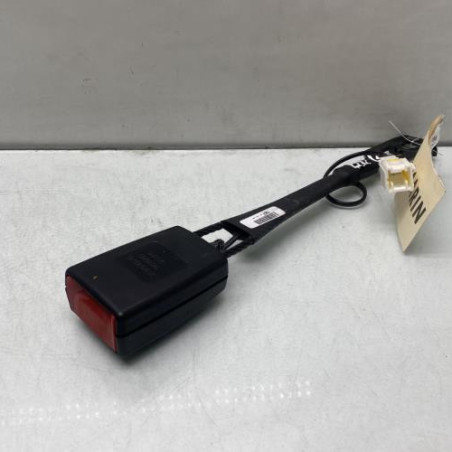 Attache ceinture avant gauche PEUGEOT 5008 1
